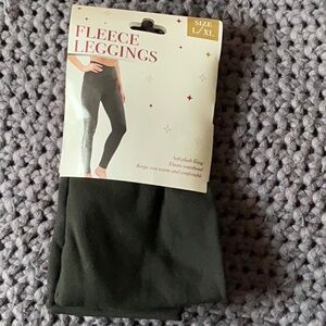 Black Fleece Leggings Brand new
